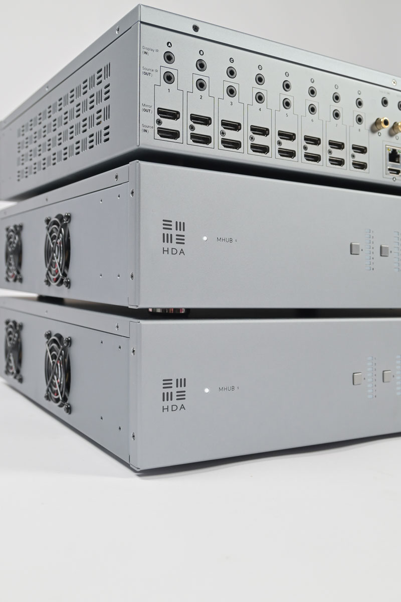MHUB S (8+8x8) stacked three times for 24 displays